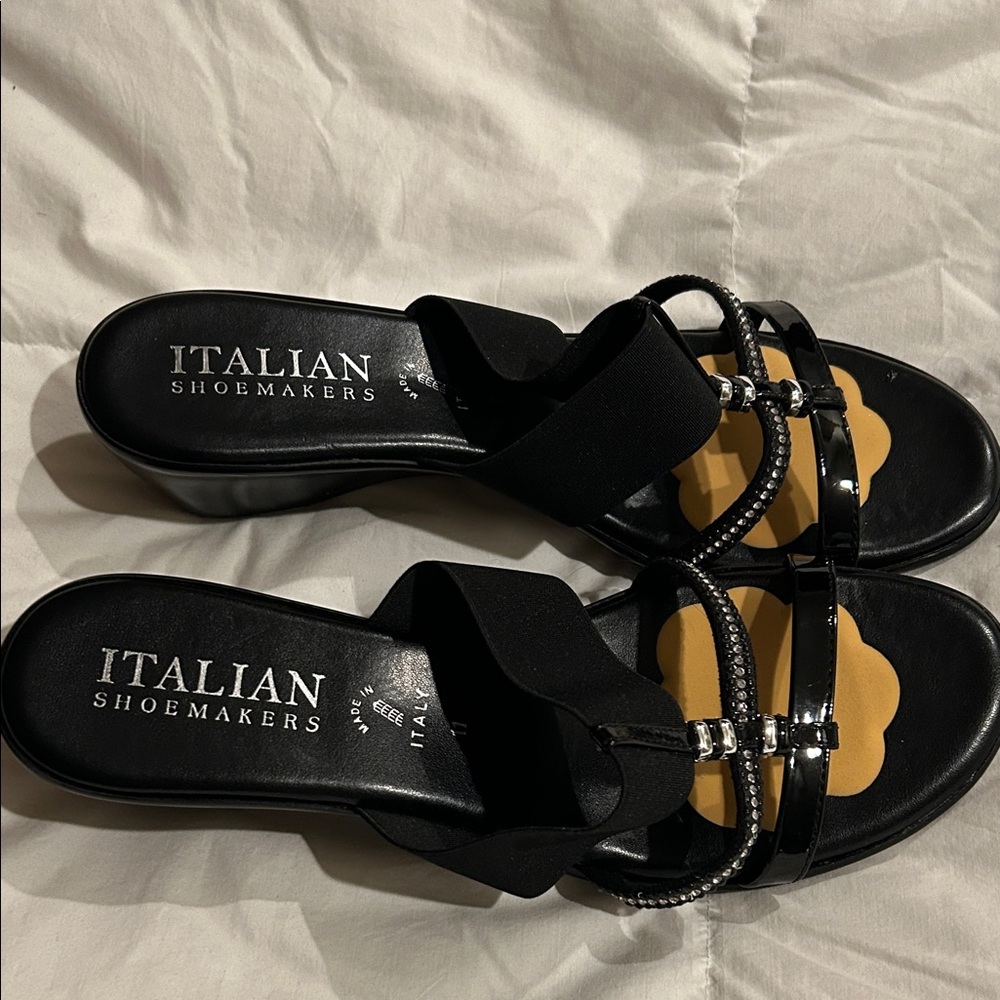 Italian Shoemakers Black Strappy Sandals